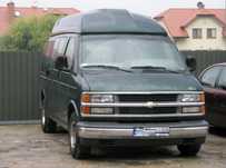 Chevrolet Express 7 miejsc + dodatkowo wyposażony a la camper, zadbany, bagażniki
