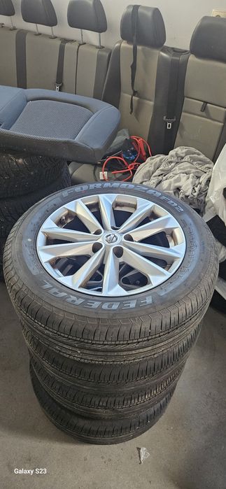 Sprzedam nissan quashai  II koła zimowe