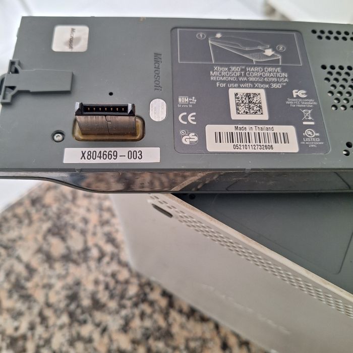 Consola Xbox sem acessórios