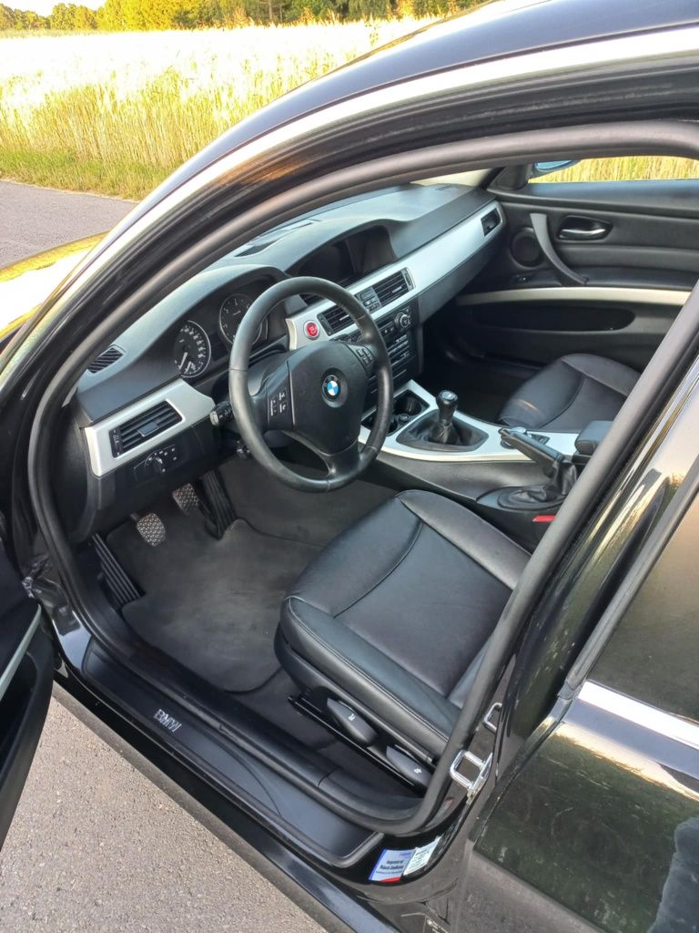 Sprzedam BMW E90