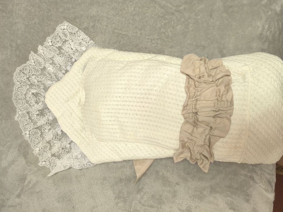 Конверт на виписку, хрестини.Весна,осінь, демісезон.