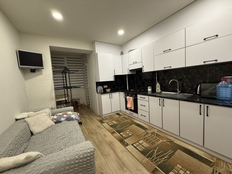 Продається велика однокімнатна новобудова