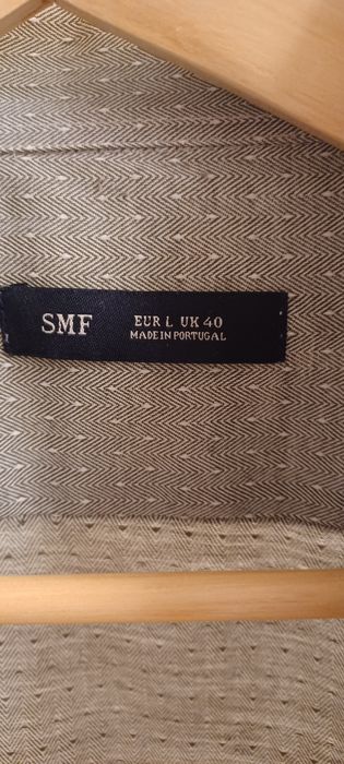 Camisa de Homem cor cinza esverdeado