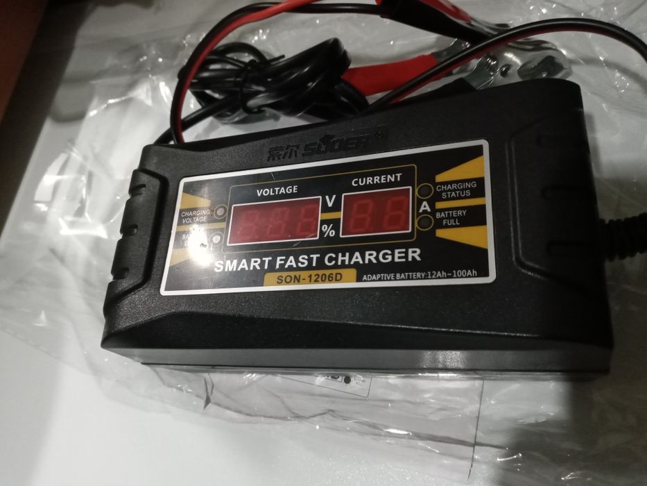Умное интелектуальное  зарядное устройство зарядний пристрій 6А