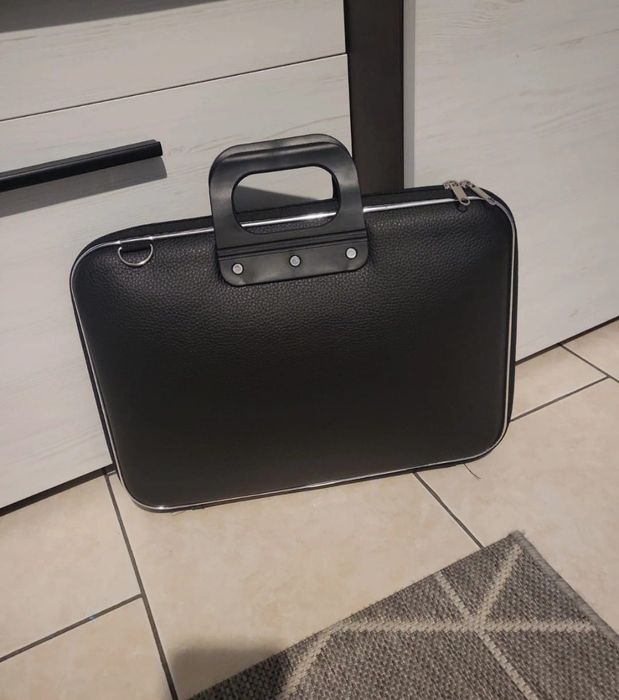 Torba na laptop 15,6 cali czarna