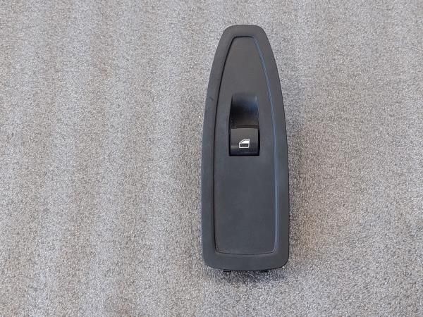 Comando / botão / interruptor vidros frente direito BMW 4 Gran Coupe (