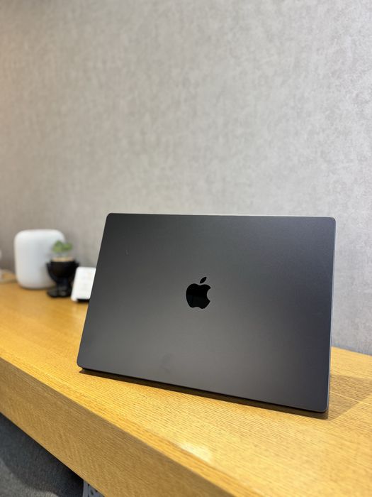 Apple MacBook Pro 16’ 2024 M4 Pro 24/512Gb Space Black (MX2X3)