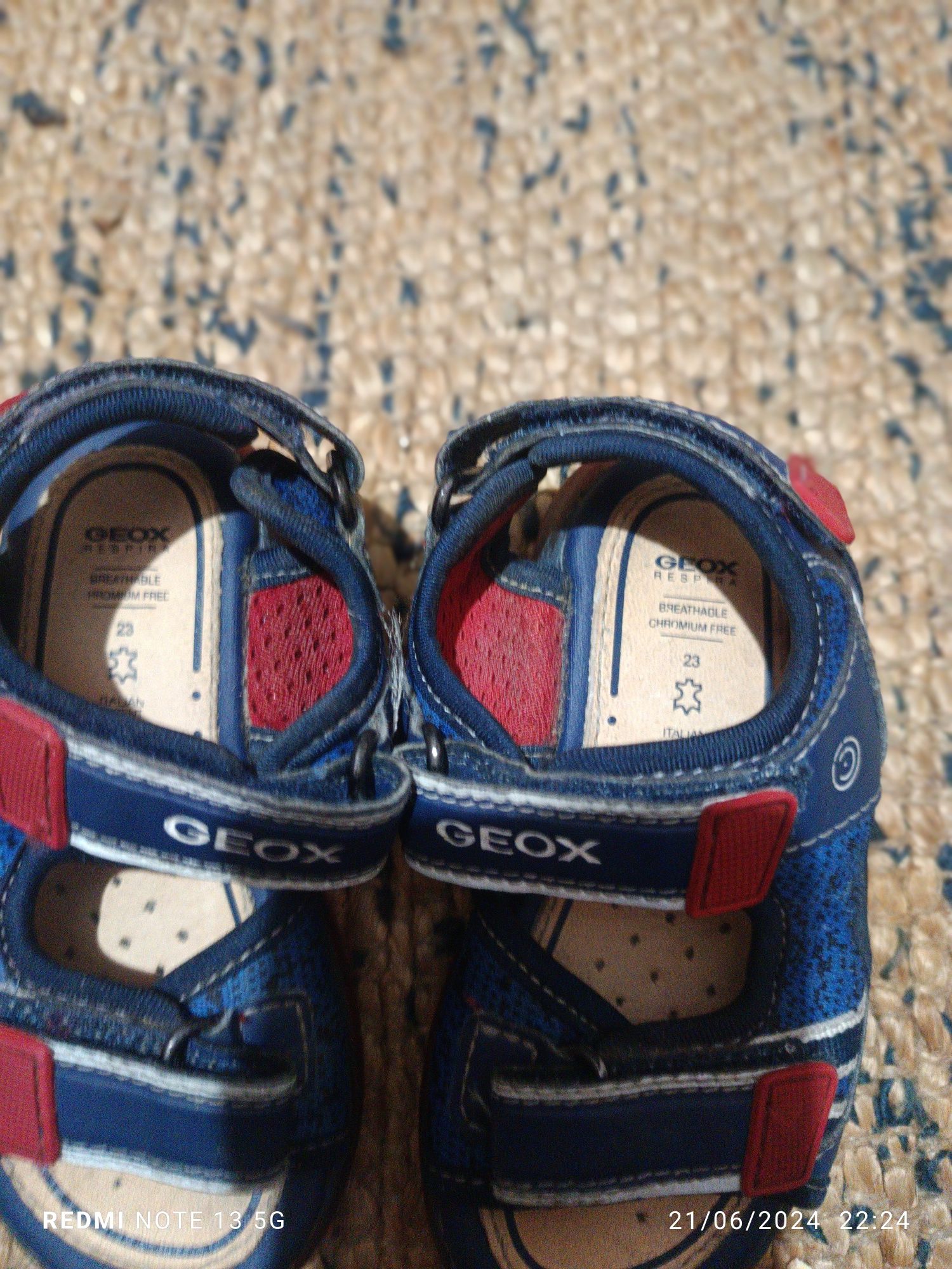 Sandálias Geox 23