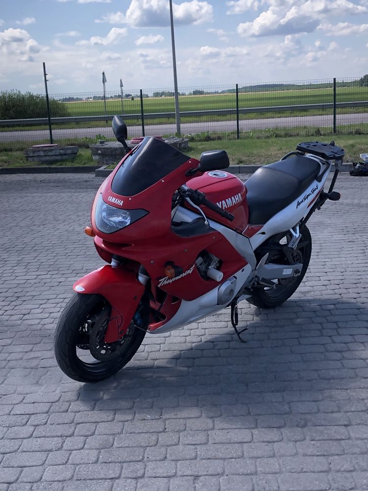 Yamaha yzf600r thundercat