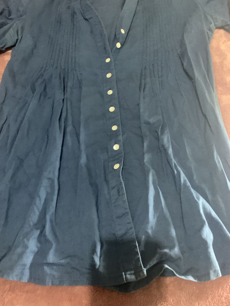 Túnica camisa mulher Stradivarius tamanho M azul decote em V