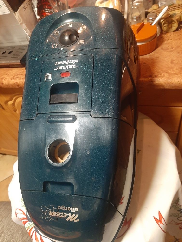 Odkurzacz Zelmer Meteor Allegro moc 800 watt sprawny bez osprzętu