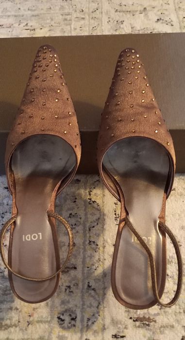 Stiletto de festa marca Lodi