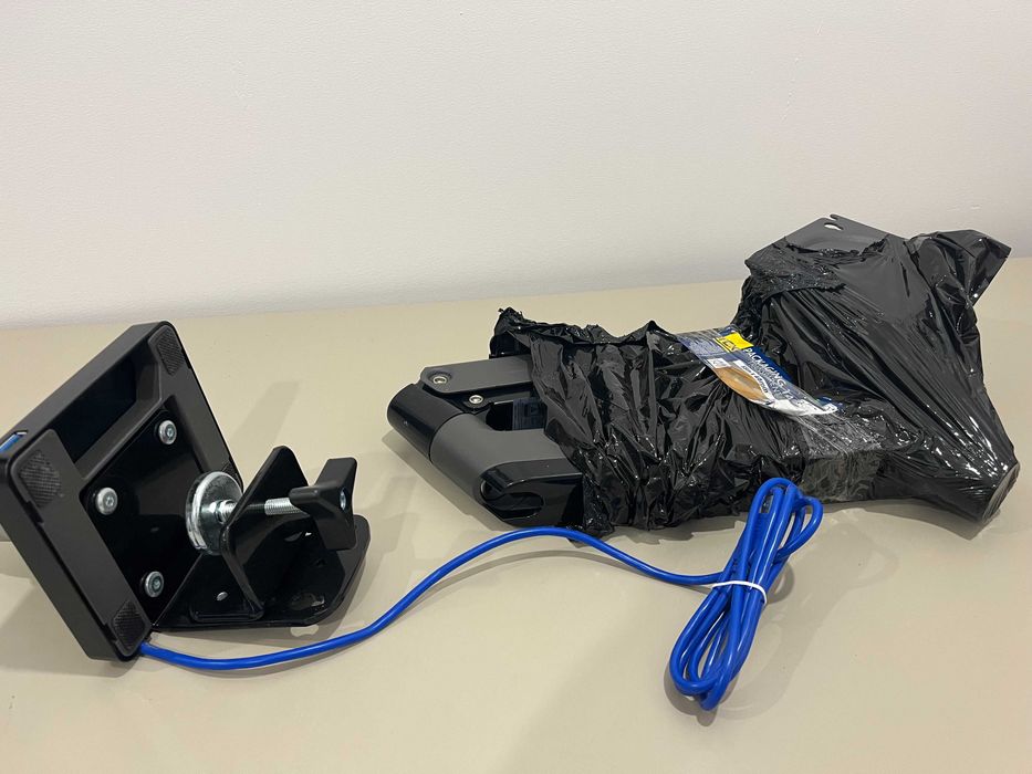 uchwyt do monitora gazowy jak nowy