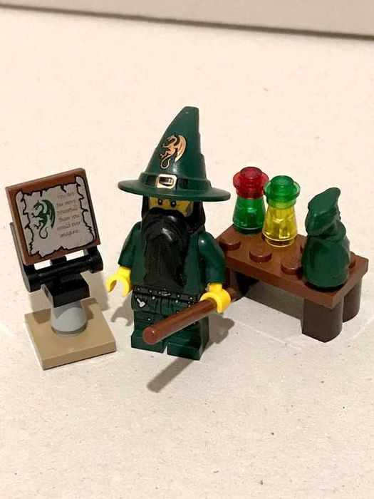 Lego Castle Kingdoms 7955 Wizard Dragon
