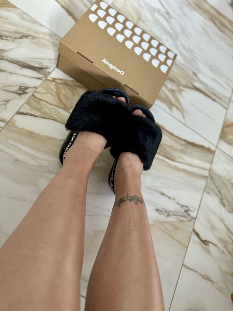 Versace jeans couture міхові чорні сандалі