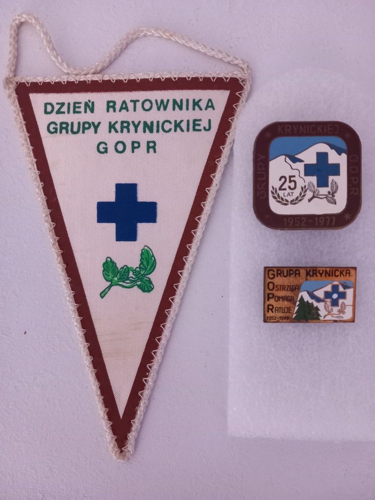 25 lat Grupy Krynickiej GOPR unikalny proporczyk i odznaki z 1977