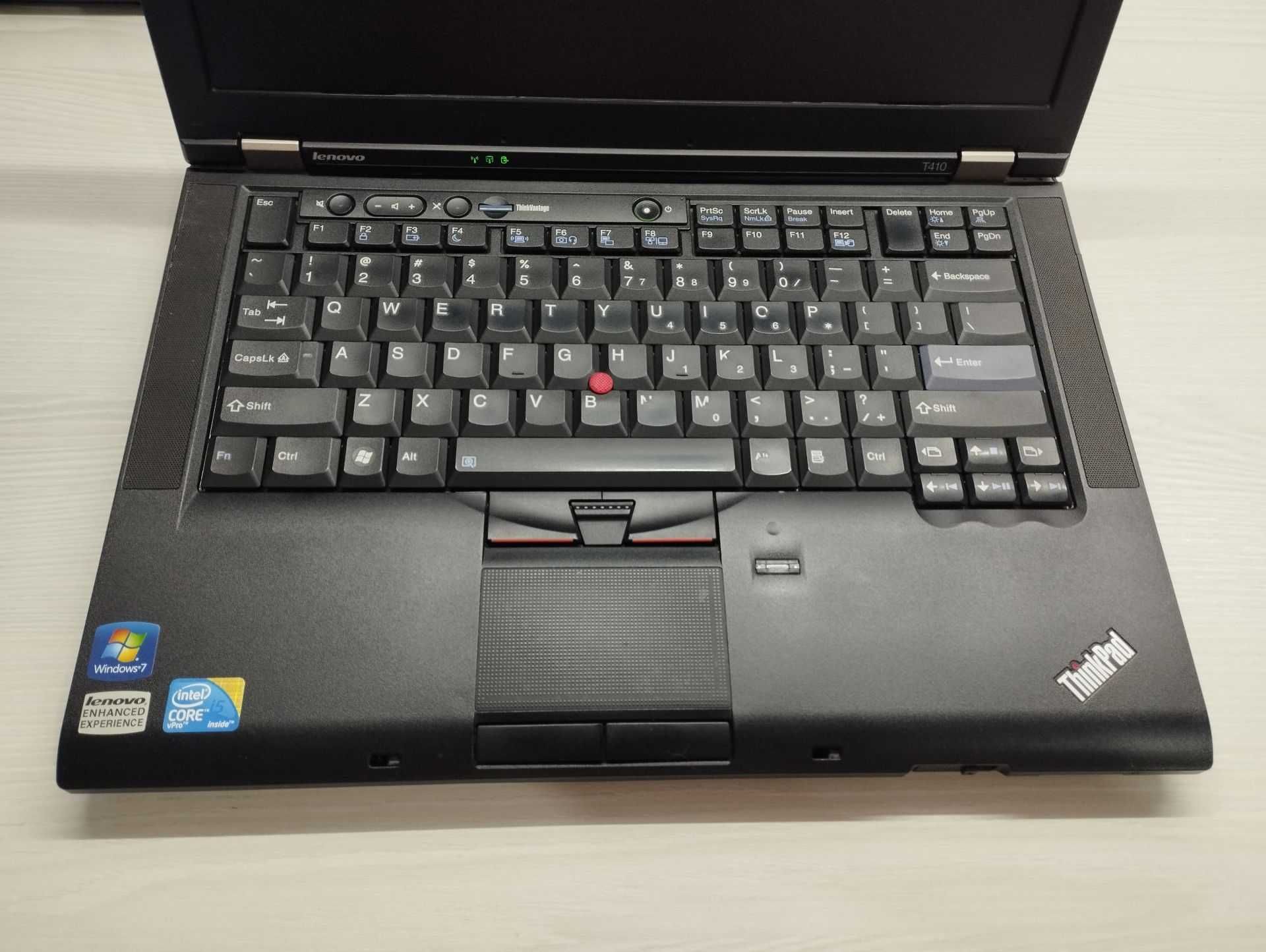 Lenovo T410 Intel Core I5 (8 Гб DDR3, 500 Гб HDD) + зарядка, сумка