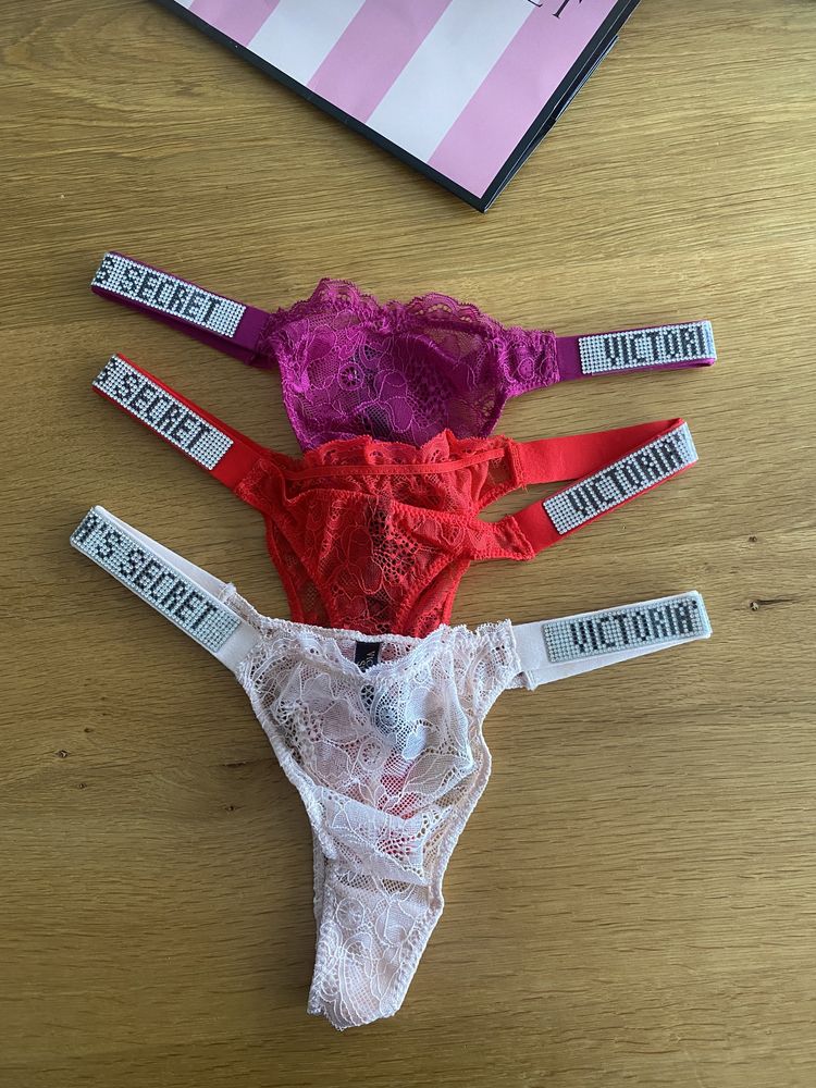 NOWE stringi Victoria’s Secret rozmiar M 3 pary