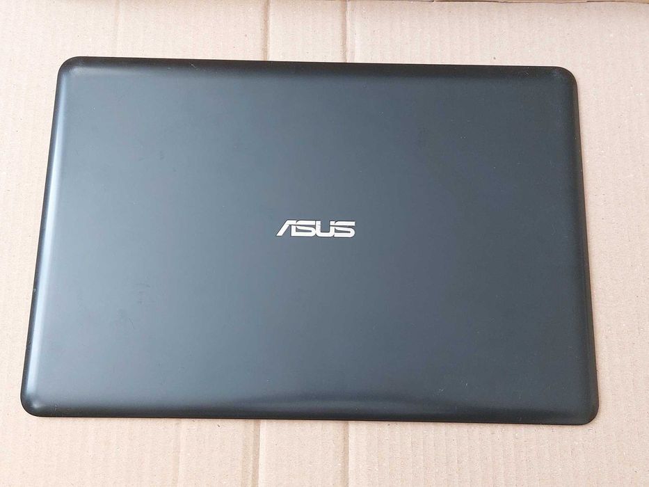 Професійна розбірка ноутбука Asus E502N
