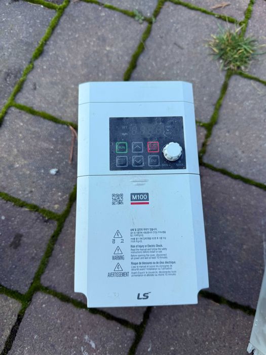 falownik LS M100 3 kVA