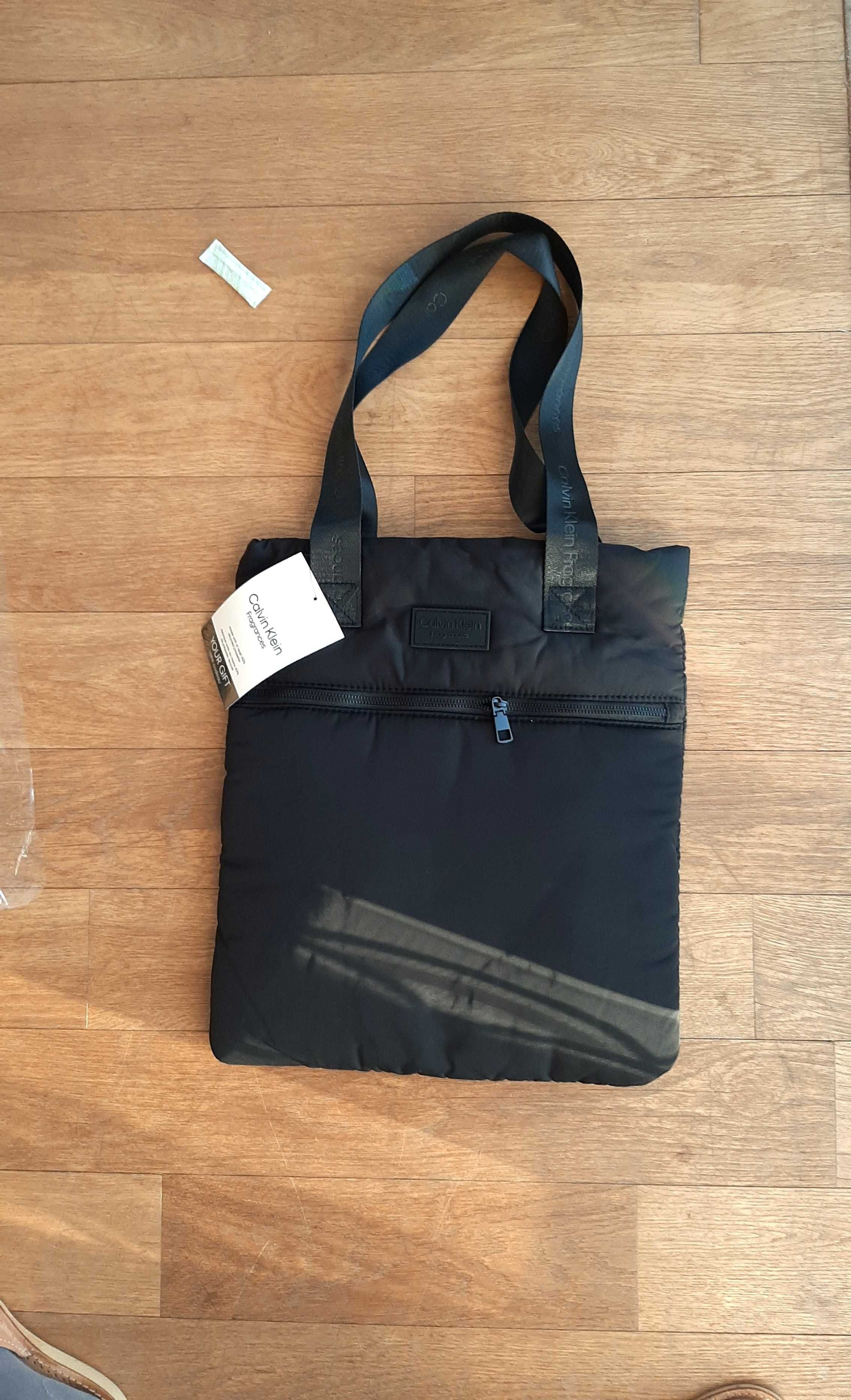 czarna nowa klasyczna torebka Calvin Klein