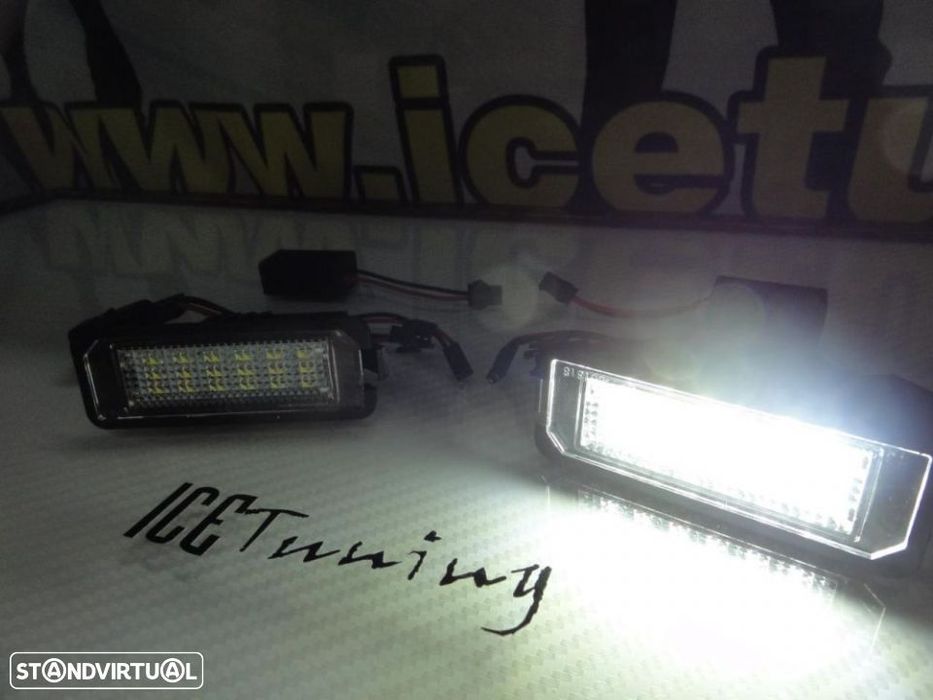 Suporte De Lampada De Matricula Com Led Branco Seat Altea, Altea XL, Exeo, Exeo ST, Ibiza 6J, Leon 1P, Bentley Continental Flying, GT, GT speed, GTC speed, Porsche Carrera GT, 911 Carrera 996, 997, GT2, GT3, 987, Cayene 9PA, Cayman 987C, Boxster, Audi TT,