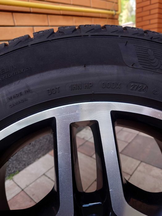 235 60 19 Michelin X-Ice Snow Зима комплект майже Нові
