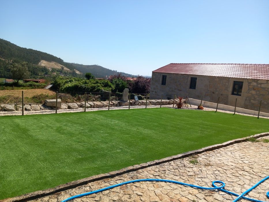 Relva sintética artificial