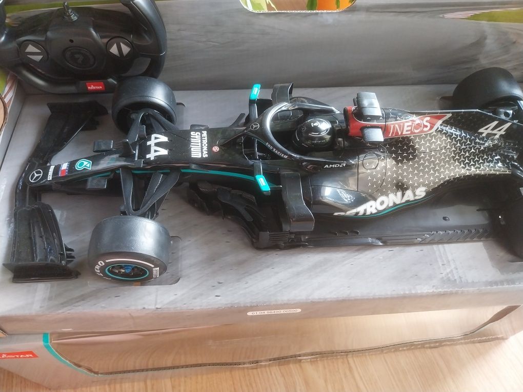 Auto zdalnie sterowane.Nowe