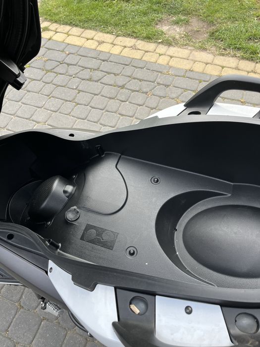 Yamaha x-max 125 niski przebieg ABS