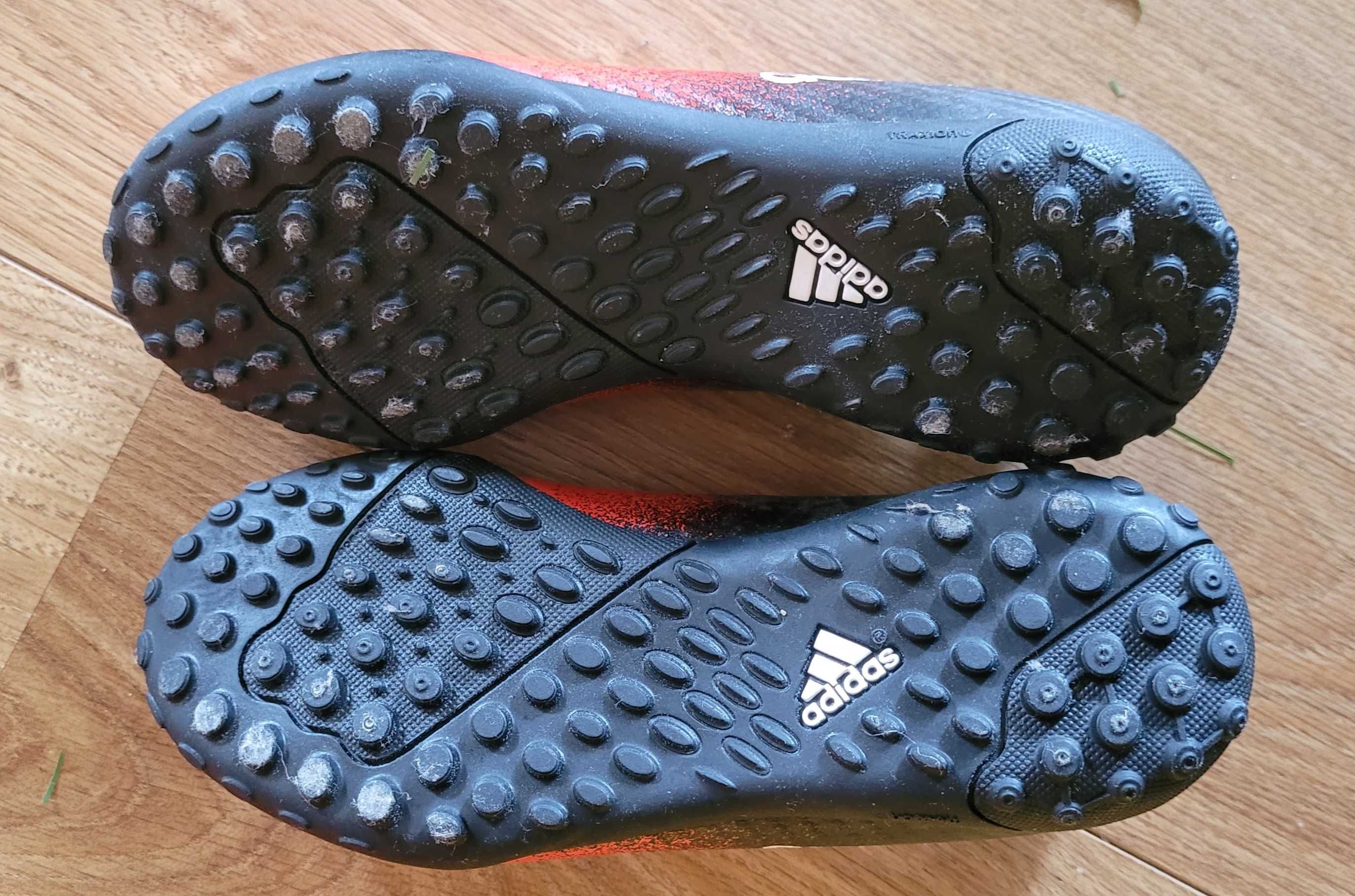 Chuteiras criança Adidas originais novas
