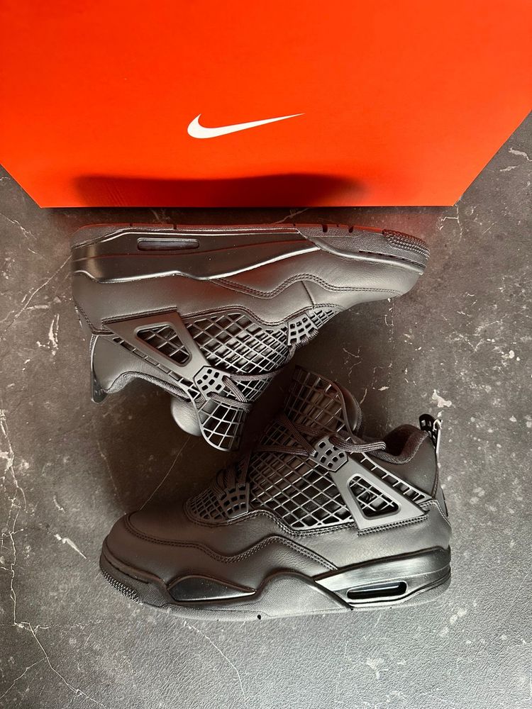 Air Jordan 4 Retro 'Net Black | Rozmiar 42.5 EU |