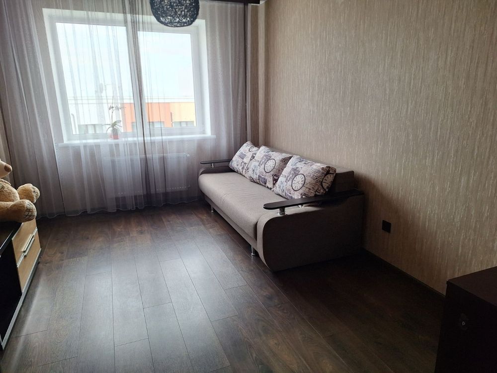 Продаж 2 кімнатної квартири , В.Чорновола , Щасливе