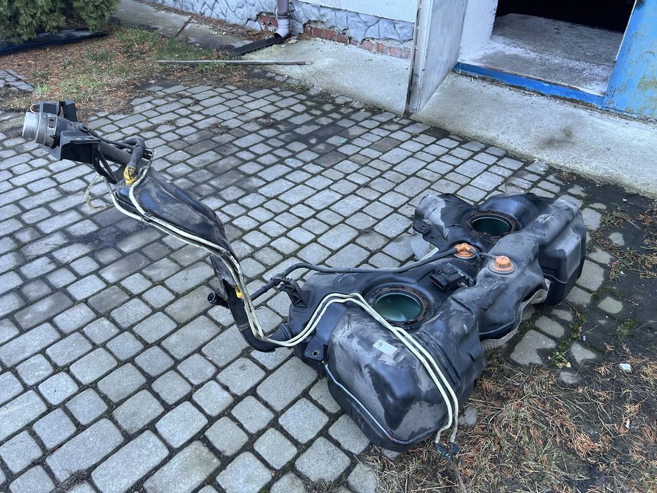 Бак паливний бак тігуан VW Tiguan 1 тигуан