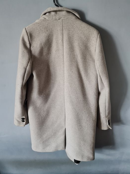 Zimowy płaszcz zara