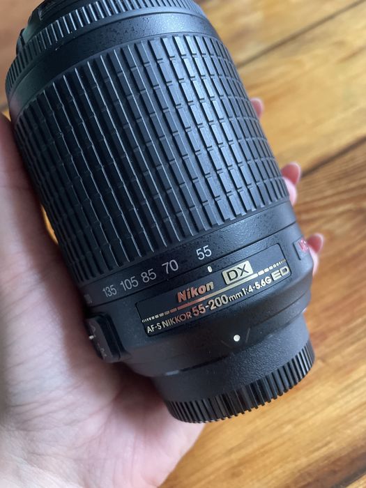Nikkor Nikon 55-200 1:4-5.6