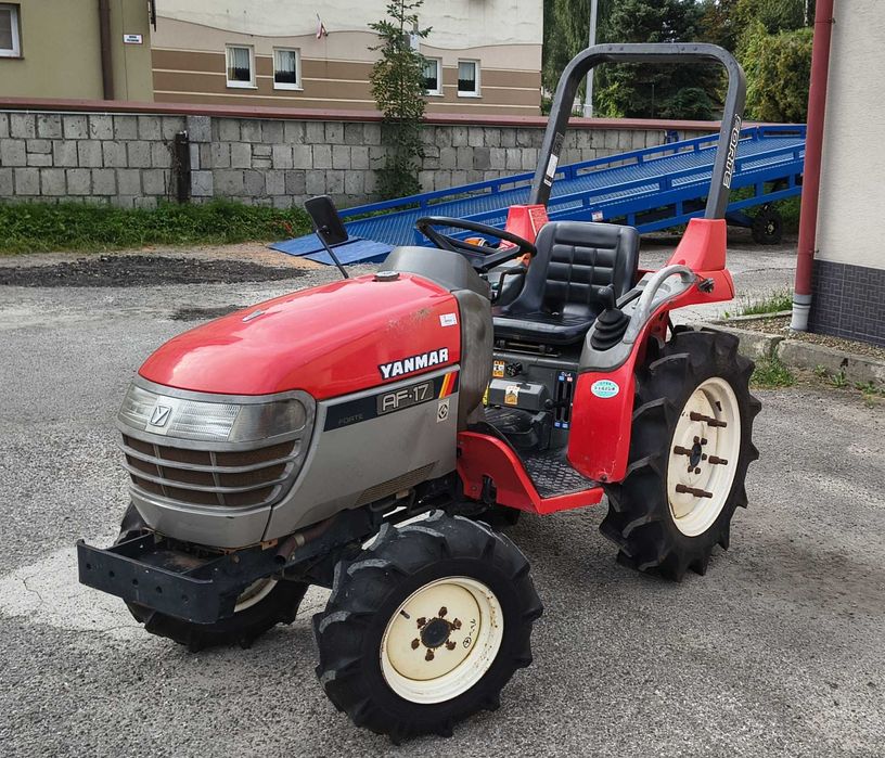 Traktorek Japoński YANMAR AF 17 17 KM