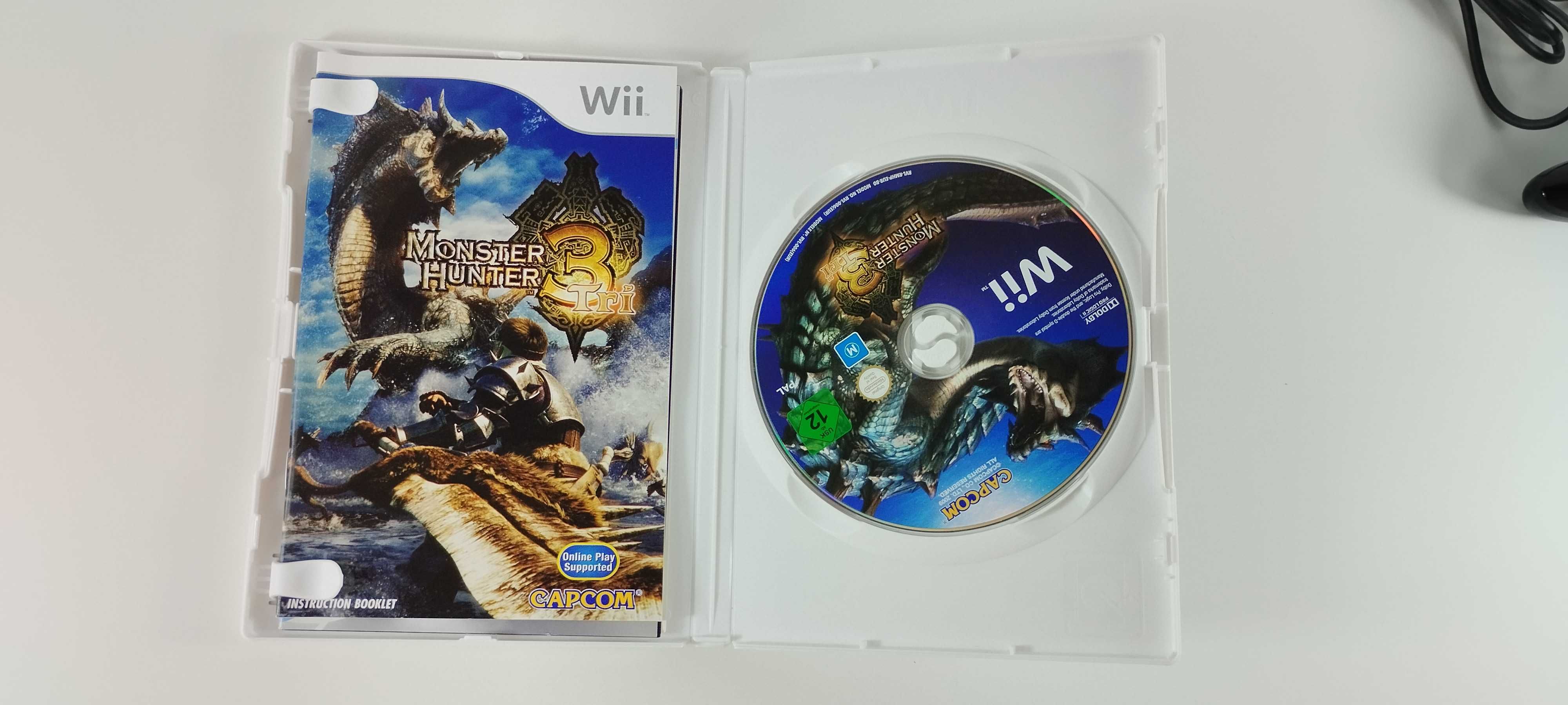 Monster Hunter 3 Tri + Comando - Controller - Nintendo Wii