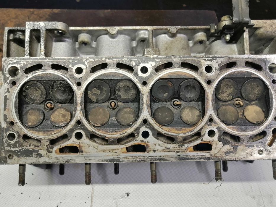 ГБЦ  - Volkswagen Golf 1.4 16v