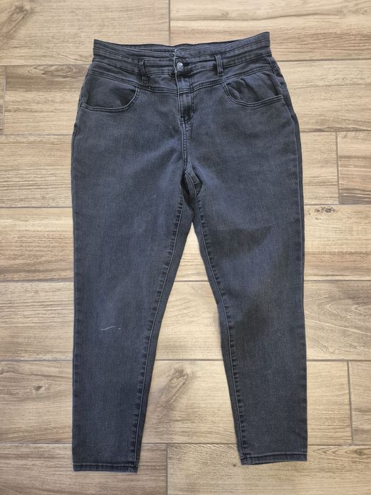 Damskie Jeansy czarne Beloved 2XL   44