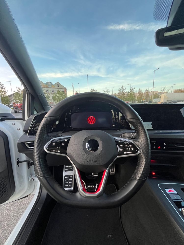 Volkswagen VIII GTI DSG