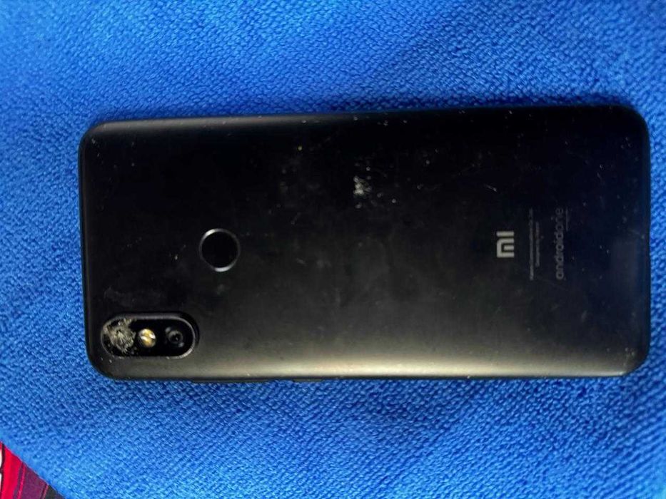 Xiaomi mi A2 на запчастини