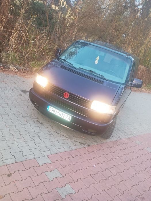 Sprzedam volkswagena T4 9 osobowy