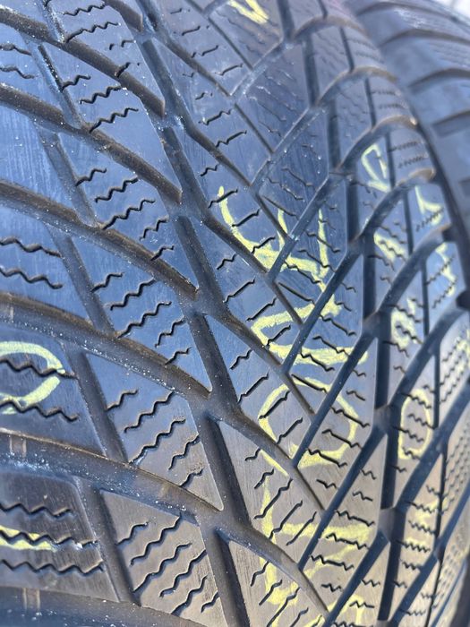 Шини 235/55 r18 Bridgestone, Continental