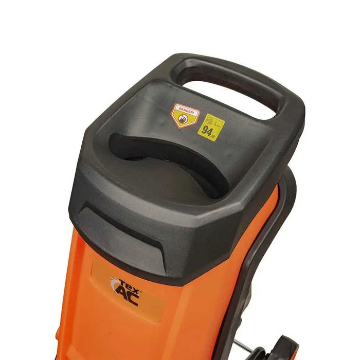 Измельчитель веток ТехАС ТА-SH2600 (2.6кВт 45мм 40л) Дробилка для дачи