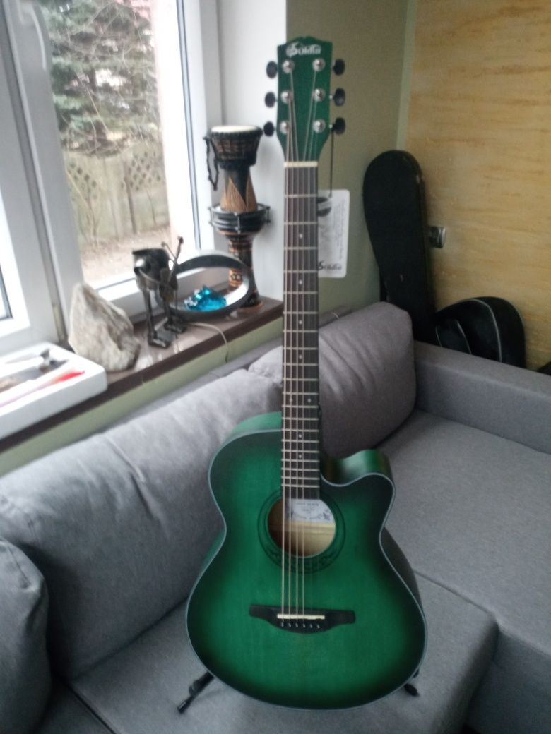 Gitara akustyczna