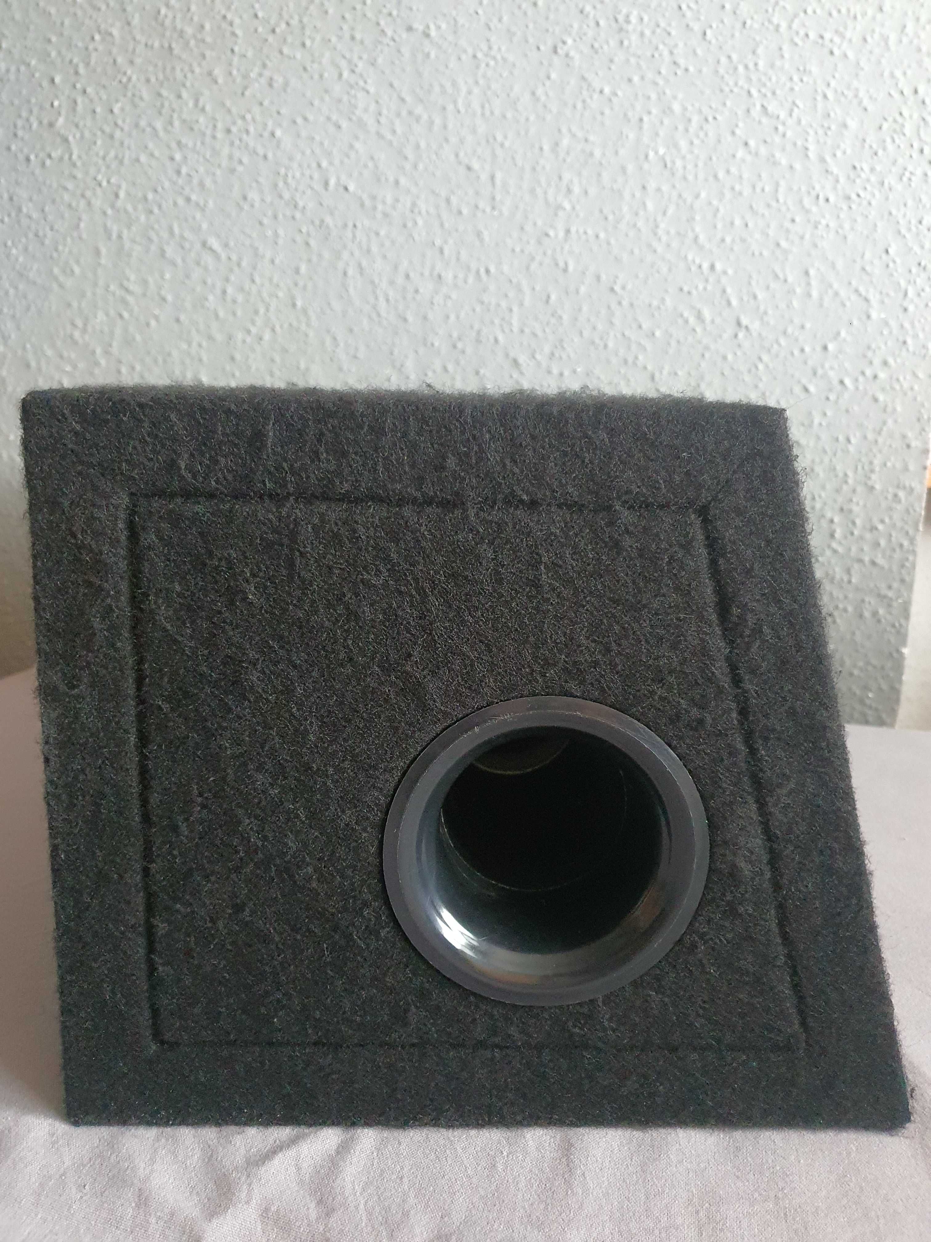 Skrzynia subwoofer audio system HX 08 SQ