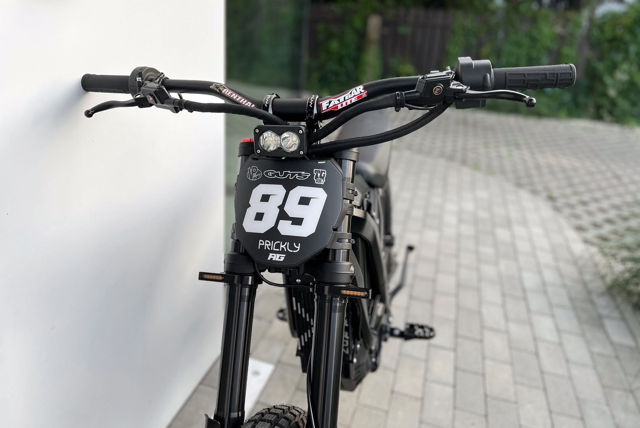 Surron Light Bee l1e 2023 jak nowy GPS zarejestrowanyubezpieczenie AC