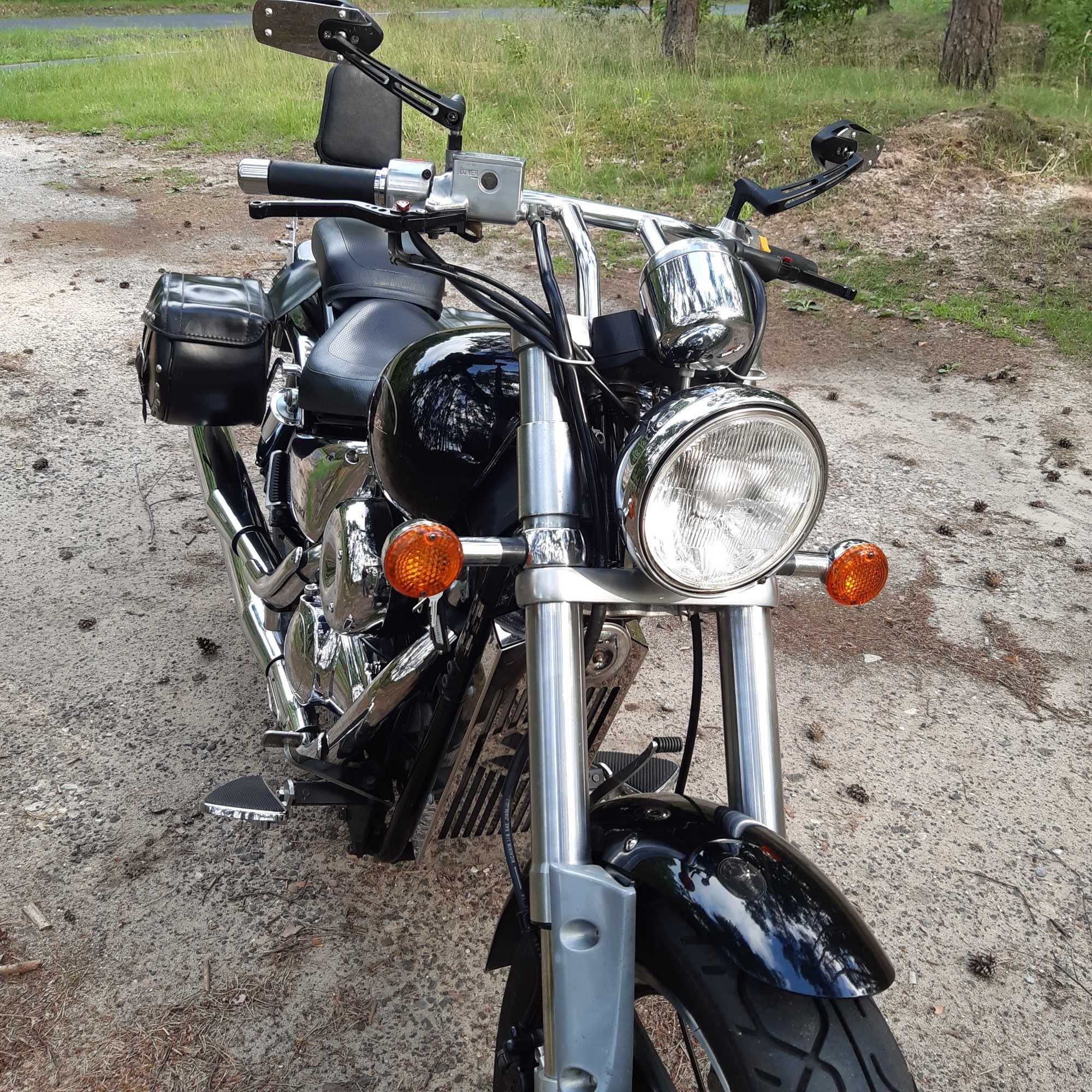 Suzuki vz 800 Marauder