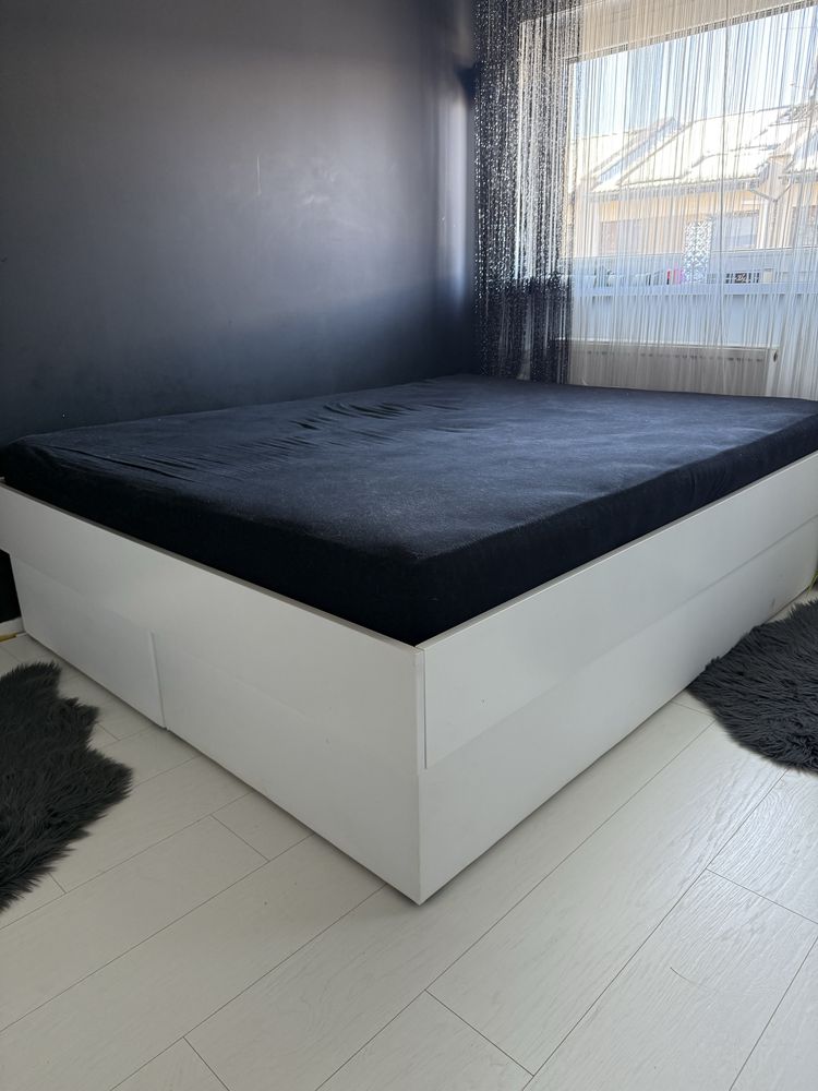 Łóżko kontynentalne 160x200 białe LED